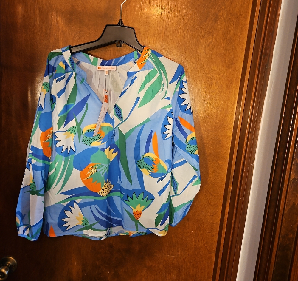 NWT Jude Connally Blue and Green Floral(Hawaiin) Blouse Size Small